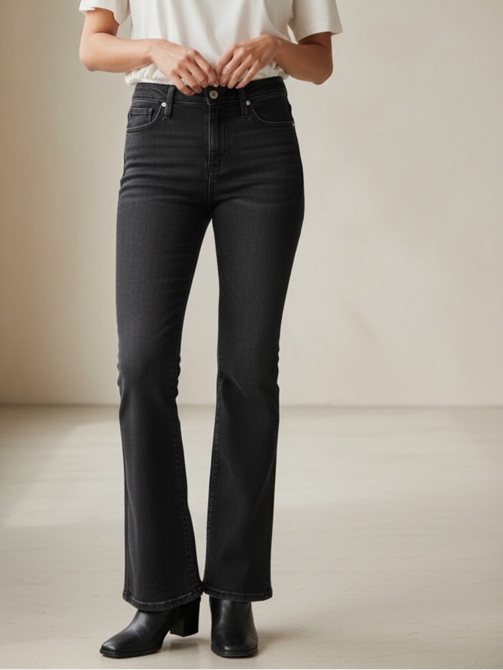 Smith Rogue•No. 77 Bootcut High Rise Jeans